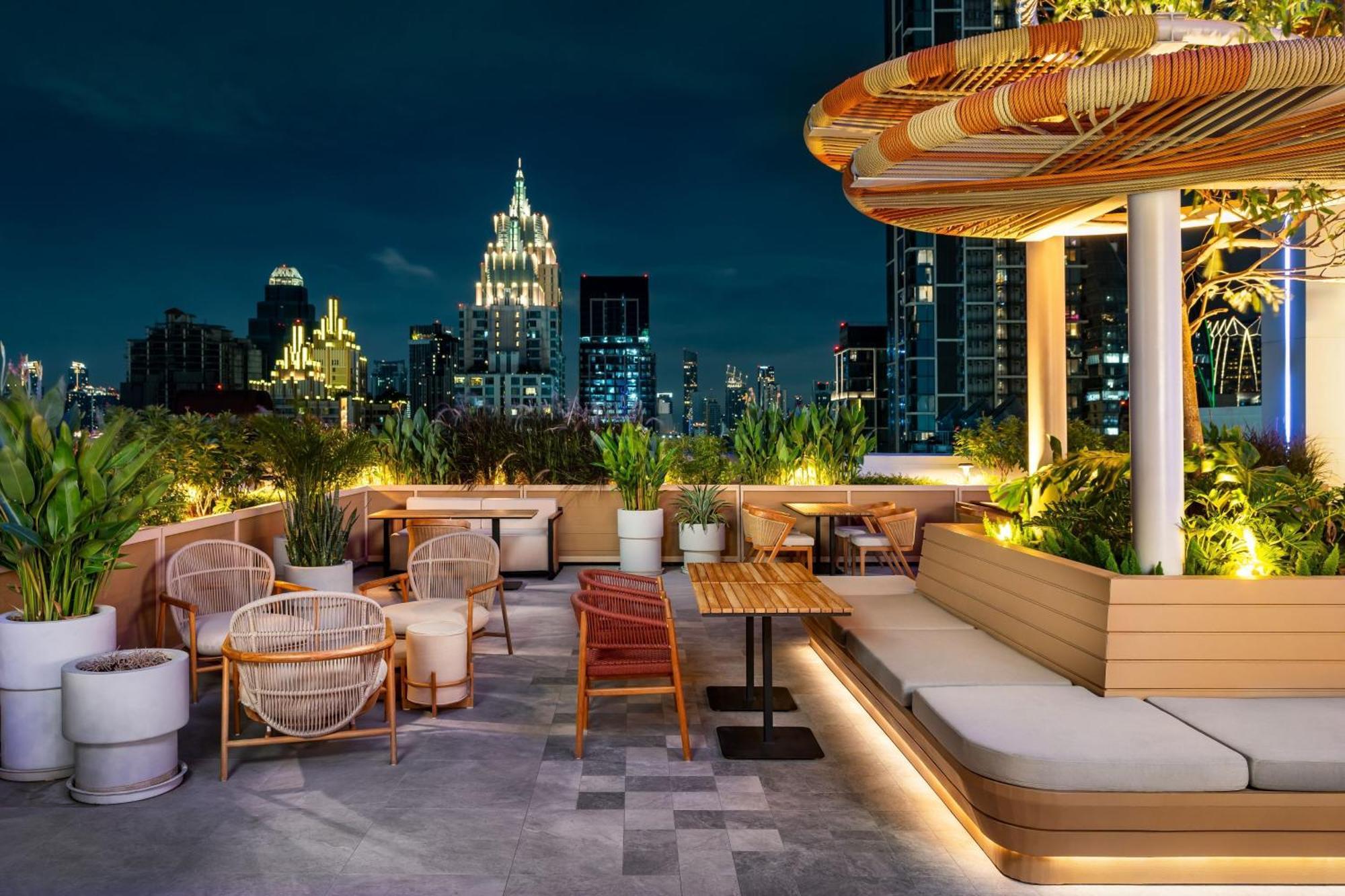 Moxy Bangkok Ratchaprasong Otel Dış mekan fotoğraf