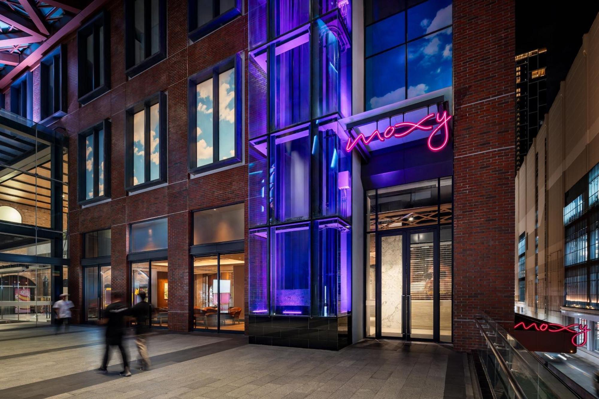 Moxy Bangkok Ratchaprasong Otel Dış mekan fotoğraf