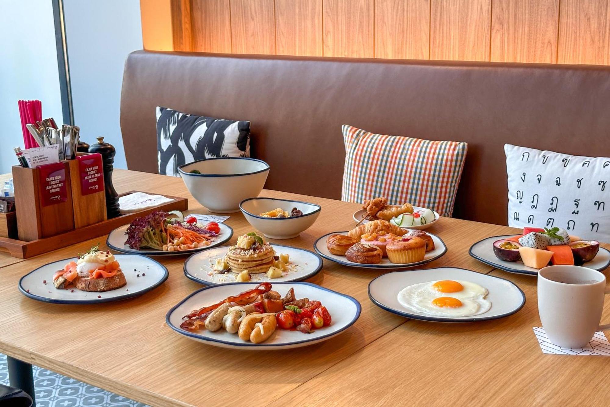 Moxy Bangkok Ratchaprasong Otel Dış mekan fotoğraf