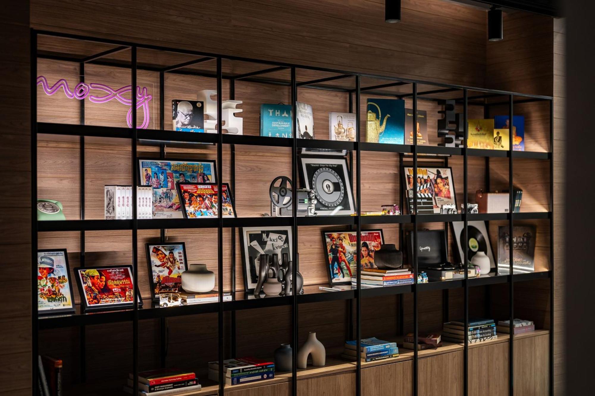Moxy Bangkok Ratchaprasong Otel Dış mekan fotoğraf