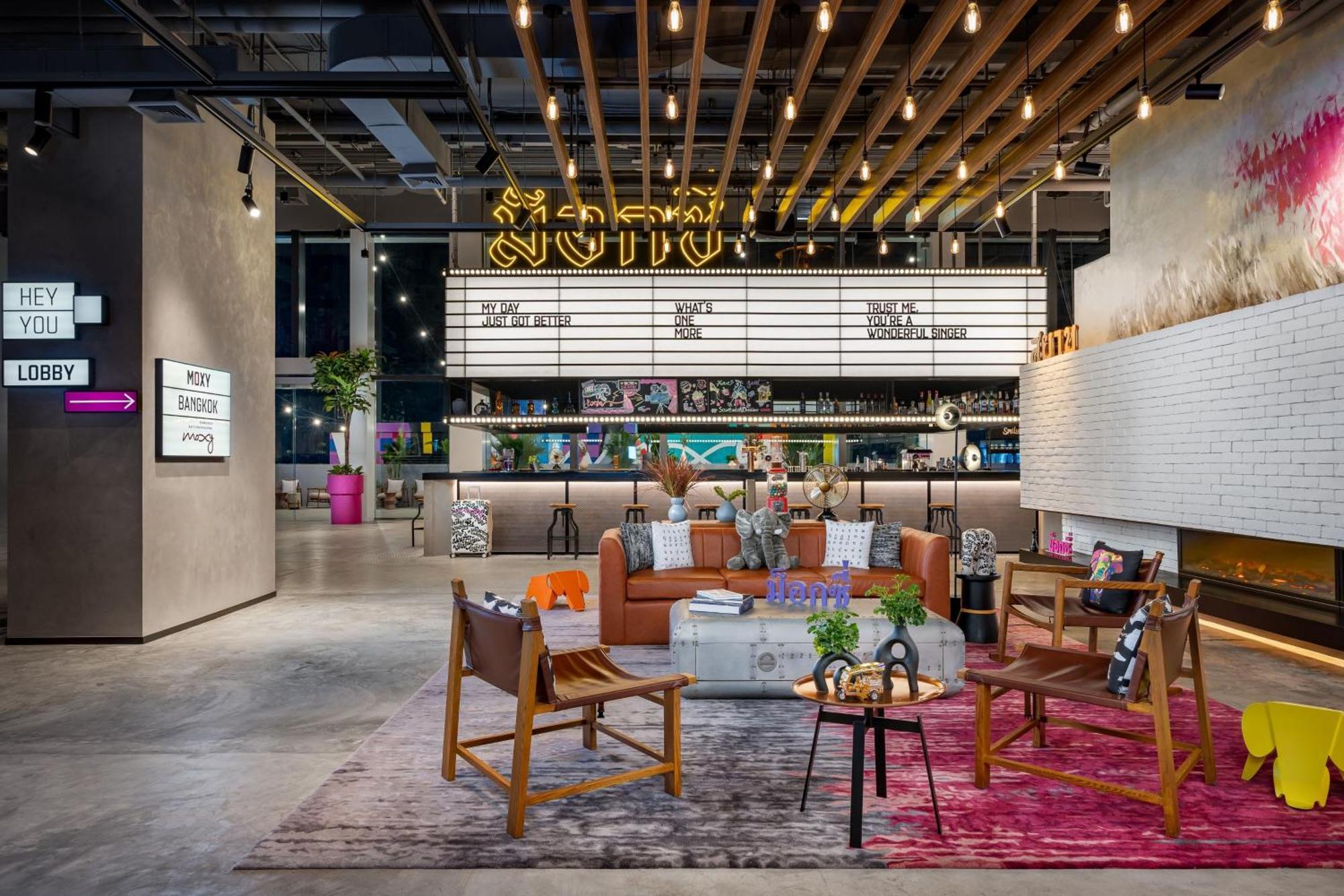 Moxy Bangkok Ratchaprasong Otel Dış mekan fotoğraf