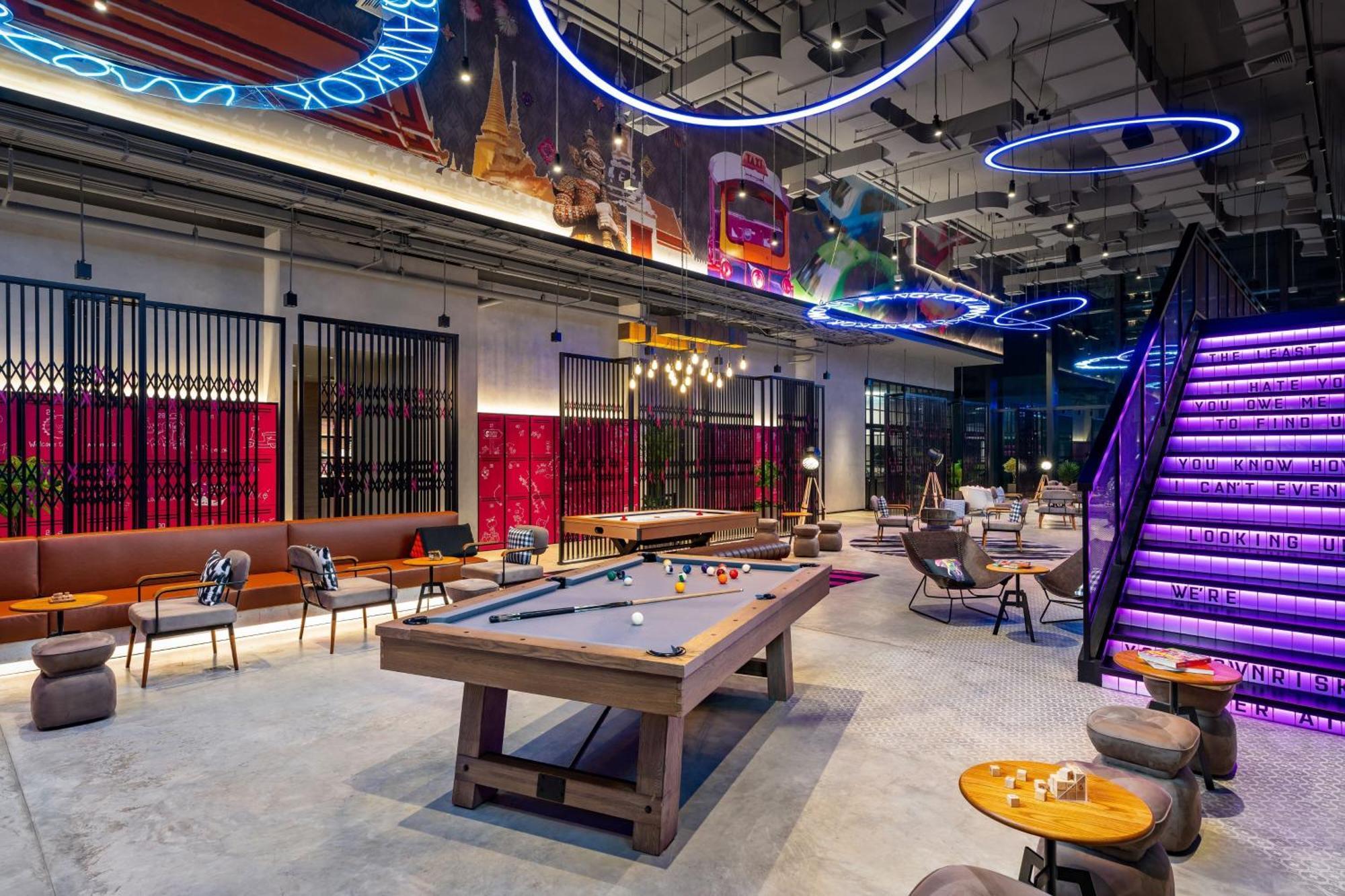 Moxy Bangkok Ratchaprasong Otel Dış mekan fotoğraf
