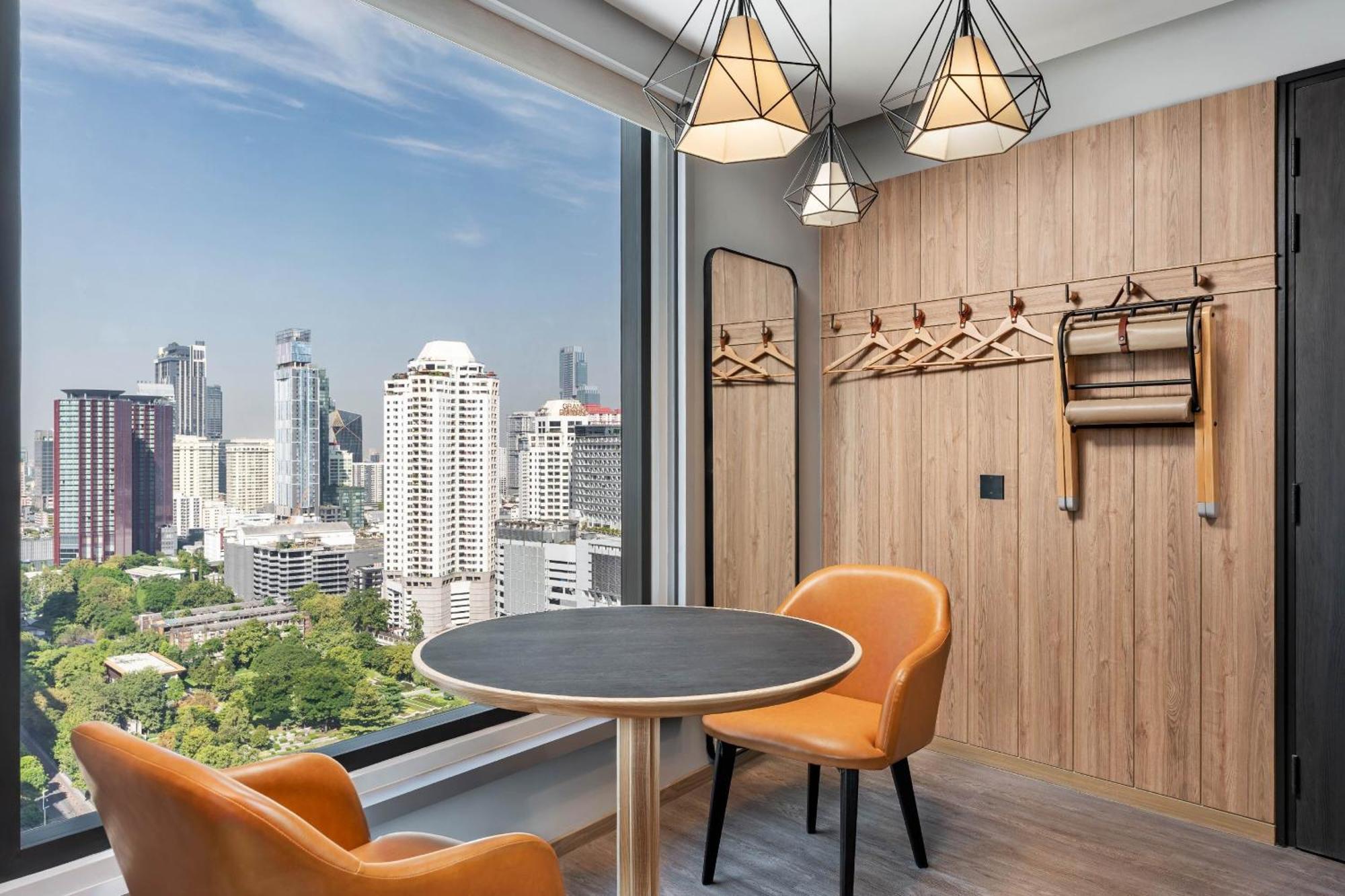 Moxy Bangkok Ratchaprasong Otel Dış mekan fotoğraf